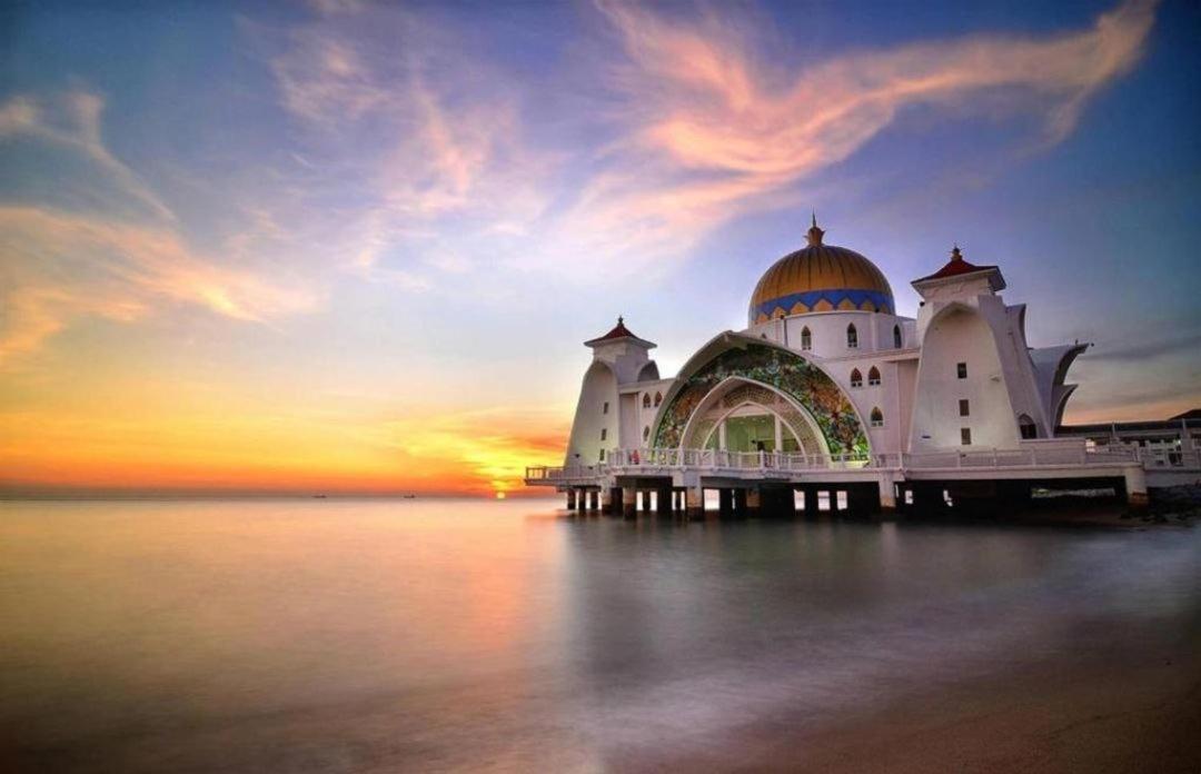 Great Atlantis Homestay Melaka Malacca Exterior photo